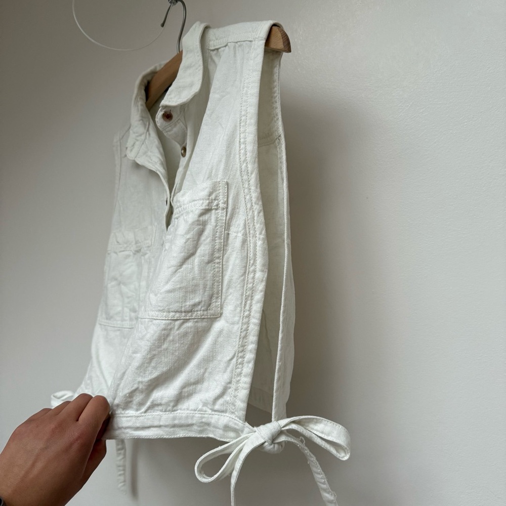 Pilcro Button-Up Top - Picture 7 of 8